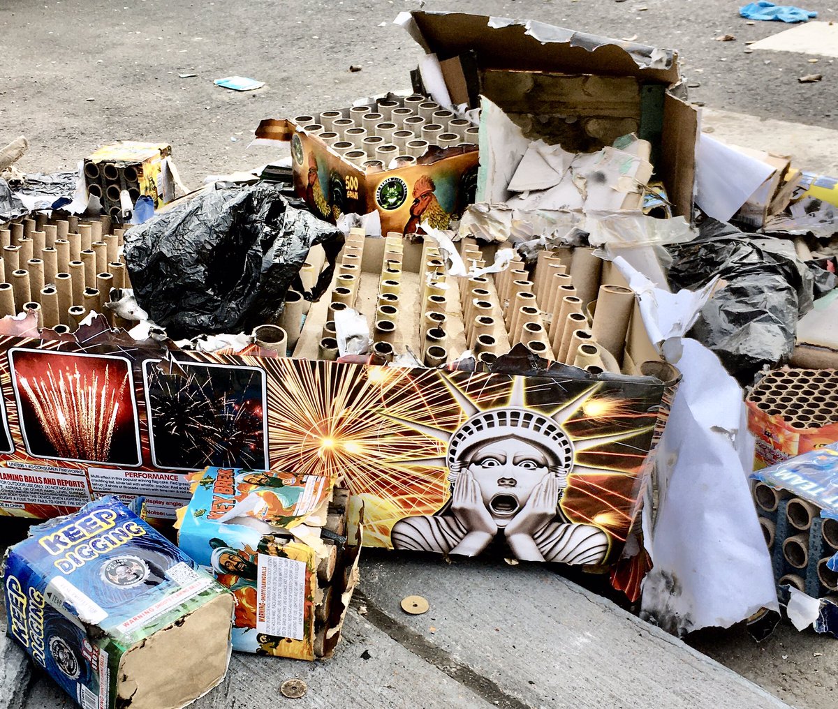 harlem_boy's tweet photo. So glad all the fireworks have been popped-up. For a while there, I was losing it. 🧨💥 https://t.co/mRCd158QIs