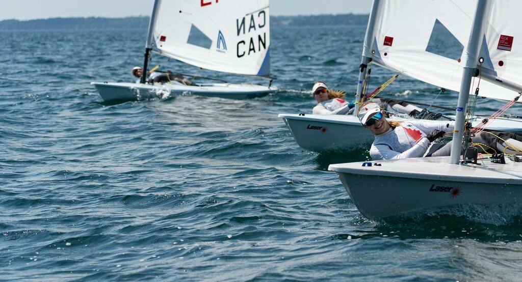 Have you ever seen a group so happy to be hiking again? instagr.am/p/CCZkIhJg9-i/