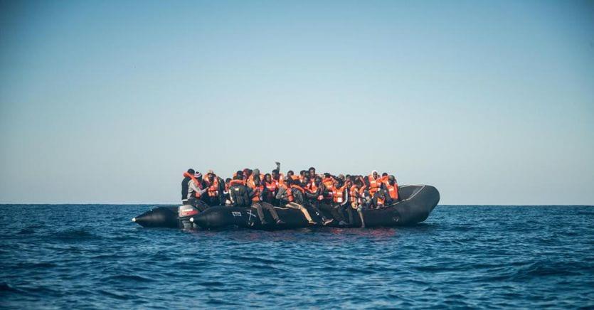 Missione Libia, la maggioranza al governo: garanzie sui diritti umani ilsole24ore.com/art/missione-l…