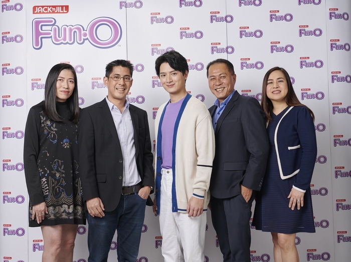 ฟันโอคุกกี้เปิดตัว “คริส พีรวัส” พรีเซนเตอร์คนใหม่  >> : starupdate.com/?p=567695

#KristPerawat