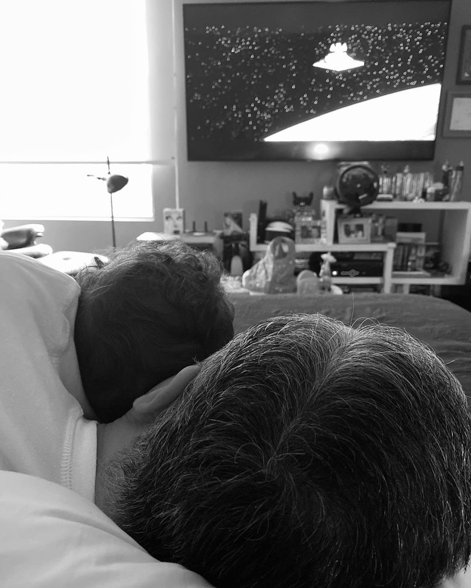 JEAdictax100pre's tweet photo. Que fotos más tiernas 💕
#Repost @BGutierrezCelia
Un momento importante para ellos, lo más grande para mi. #wheninquarantine @jeabello https://t.co/x1ch7b5OUK