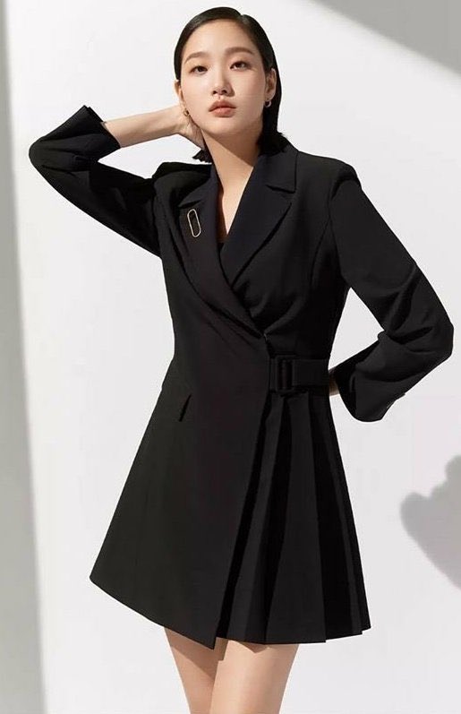 kimgoeuneu's tweet photo. Classy, Hot and sexy Ggone x Mindbridge
#BeAHeroine #BeACool 😎😎
#KimGoEun #ggonekim #ggone #goblin #TheKingEternalMonarch #tuneinforlove https://t.co/Mk1kUmhVvr