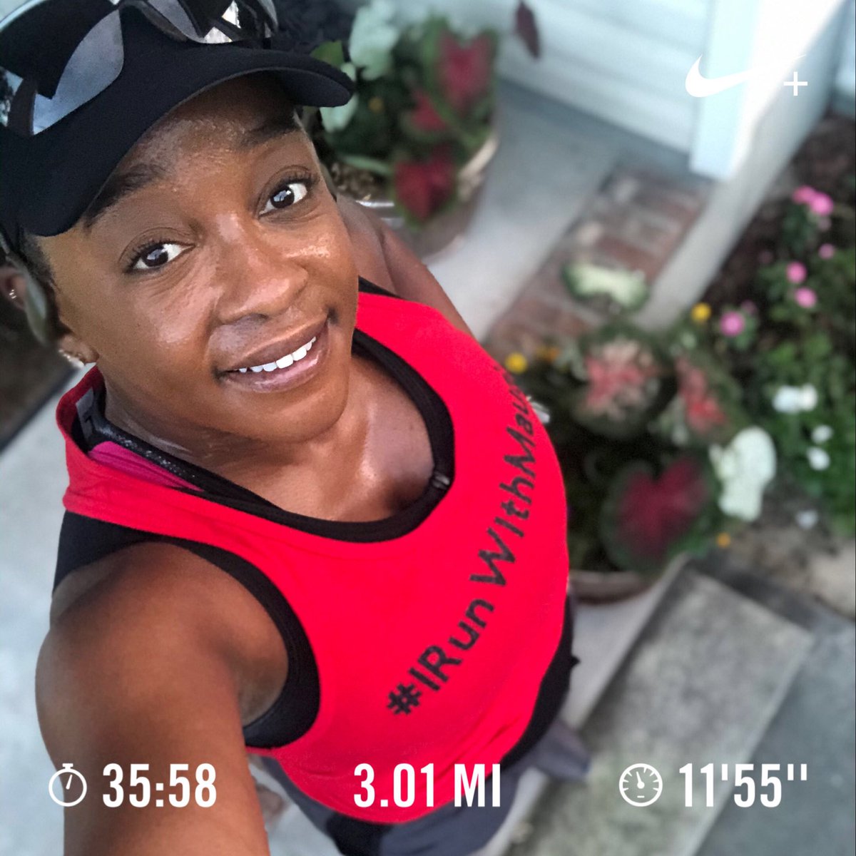 Kharismatic_Kei's tweet photo. Ran 3.01 miles with Nike Run Club... it’s been a rough week, but I finally got a run in‼️❤️🏃🏾♀️ #KeepPushing #ColitisSucks https://t.co/0vlYCsv2Ns