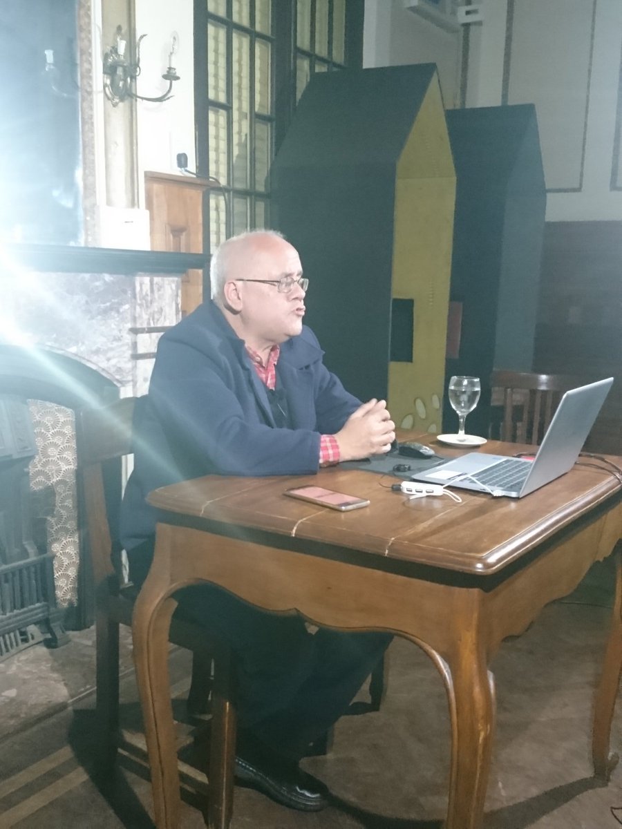 Producción ciclo de conferencias "Corrientes. Sociedad, Arte y Arquitectura" a emitirse en breve por Youtube.