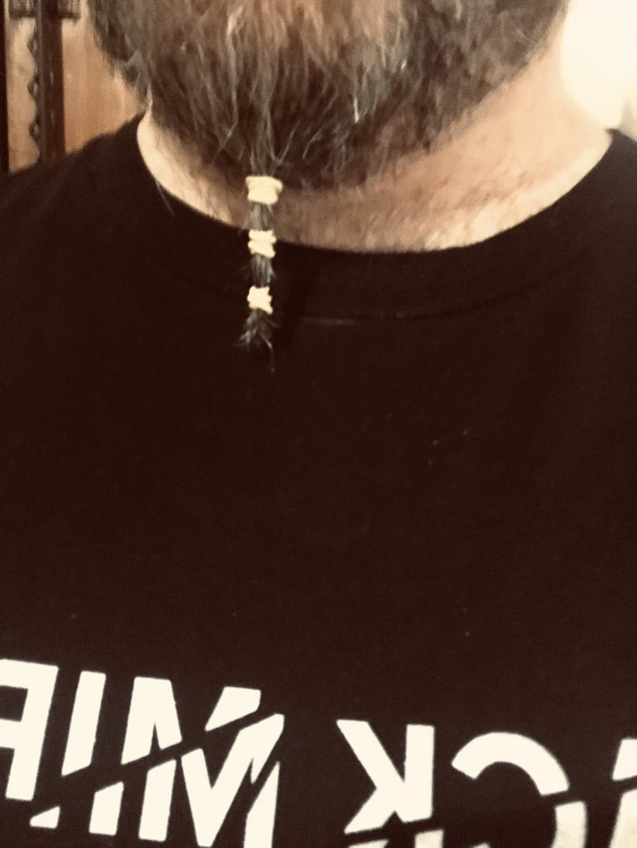 aaronpopp's tweet photo. I’m only at 3 rubber bands. Personal best is 10. Got a long way to go. https://t.co/4F0Nq6DVu2