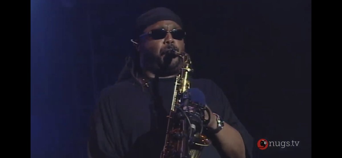 waynetm41's tweet image. So good to watch Roi play. I miss his sound so much. #GroogruxKing #DMBDriveIn