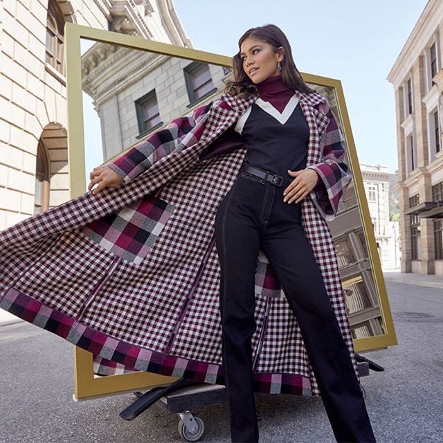 zendaya in suits ; a thread