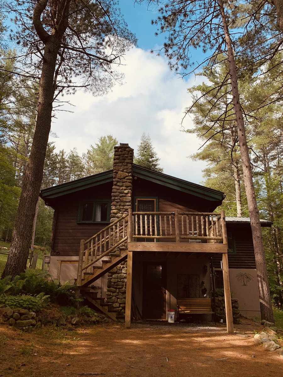 cigerellaa's tweet photo. Adirondack Mountains 🌳 https://t.co/oeJlGaI6F2