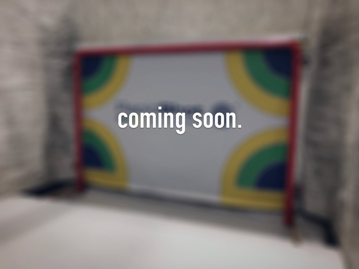 👀