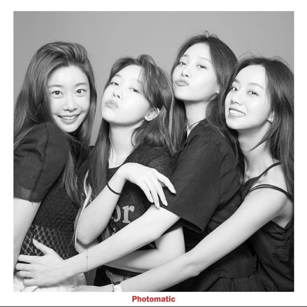 parksojns's tweet photo. witnessing their bond grow stronger through the years is honestly one of the best things of being a daisy <3 #10YearsWithGirlsDay https://t.co/wZpSDih7B6
