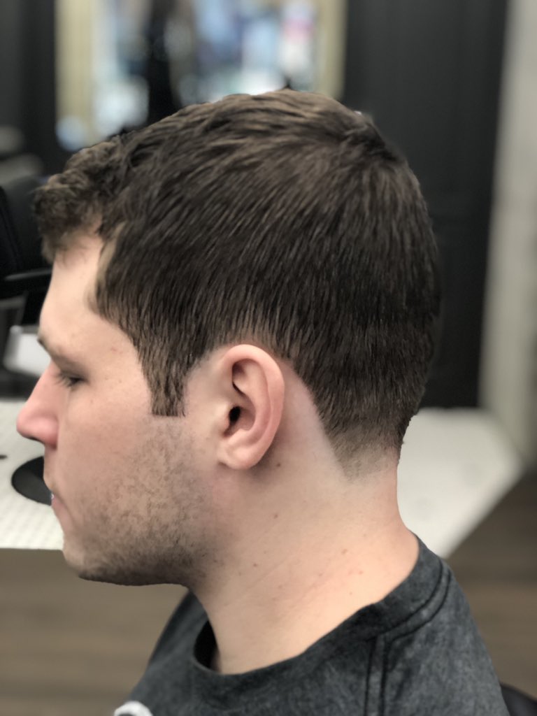AvaG0584's tweet photo. #avagstyleparlor #mencuts #shears  #islaycuts  #girlbarber https://t.co/VL7T7ZUlov