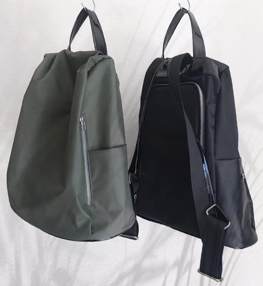 Morisefio's tweet photo. Gente! Estoy vendiendo estas mochilas de tela impermeable y un diseño antirrobo, son súper cómodas y practicas. Agradecería RT! https://t.co/1sWs4SKMko