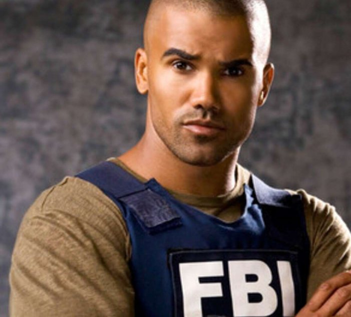 Derek Morgan as Oscar from shark tales