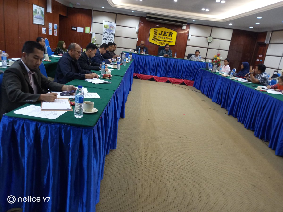JKRKESEDAR (@jkrkesedar) on Twitter photo Mesyuarat Jawatankuasa Keselamatan & Kesihatan Pekerjaan Bagi Premis dipengerusi oleh Ybrs Tn. Pengarah <a href="/Irshukriishak/">Ir. Shukri Bin Ishak</a>
<a href="/sifu7959/">Saifulmizam</a> <a href="/Mazlan_Makhtar/">Mazlan</a> <a href="/Firdaus_Rameli/">Firdaus</a> <a href="/irkhairie/">khairie</a> <a href="/JKRMalaysia/">JKR Malaysia</a> <a href="/Zulakmal8/">zulakmal</a> @MOWorks Mesyuarat Jawatankuasa Keselamatan & Kesihatan Pekerjaan Bagi Premis dipengerusi oleh Ybrs Tn. Pengarah <a href="/Irshukriishak/">Ir. Shukri Bin Ishak</a>
<a href="/sifu7959/">Saifulmizam</a> <a href="/Mazlan_Makhtar/">Mazlan</a> <a href="/Firdaus_Rameli/">Firdaus</a> <a href="/irkhairie/">khairie</a> <a href="/JKRMalaysia/">JKR Malaysia</a> <a href="/Zulakmal8/">zulakmal</a> @MOWorks