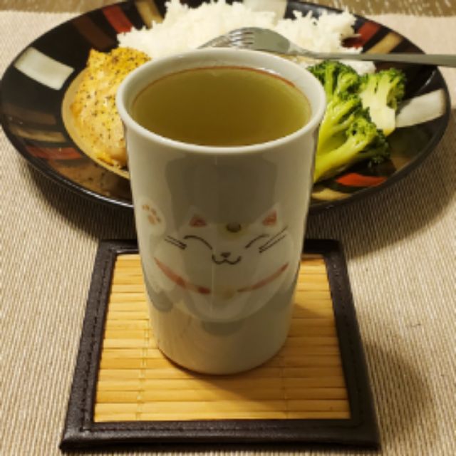 Daily tea timeBuckwheat tea with dinnerBuckwheat (and many other grains) tea goes well with or after a meal. First similar taste I had of it was in a town known for its soba, and the tea was brewed with the water used for the noodles. Left a good taste after the meal.
