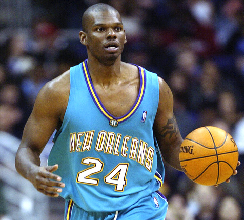Jamal Mashburn: 2002-03.21.6pts, 6.1rbd, 5.6ast, 1stl, 0.2blk. 42.2 FG%, 38.9 3P%, 84.8 FT%.