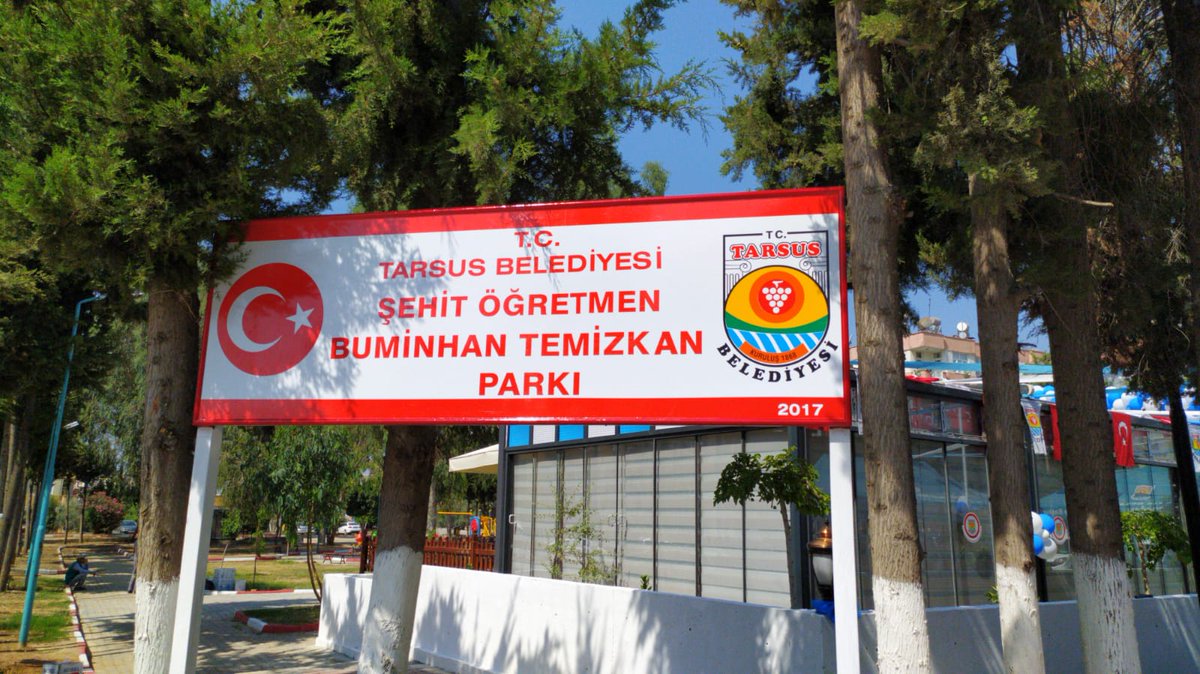 @besir_istemi @drhalukbozdogan Merhaba,
Parkımızın ismi değişmedi. Şehit Öğretmenimiz Buminhan Temizkan Parkımızın isminin değiştiği duyumları spekülasyondan ibarettir. Sizlerden ricamız bu tür duyumlara itibar etmemeniz. İlginize teşekkür ediyoruz 🌺 https://t.co/f3oUshulh7