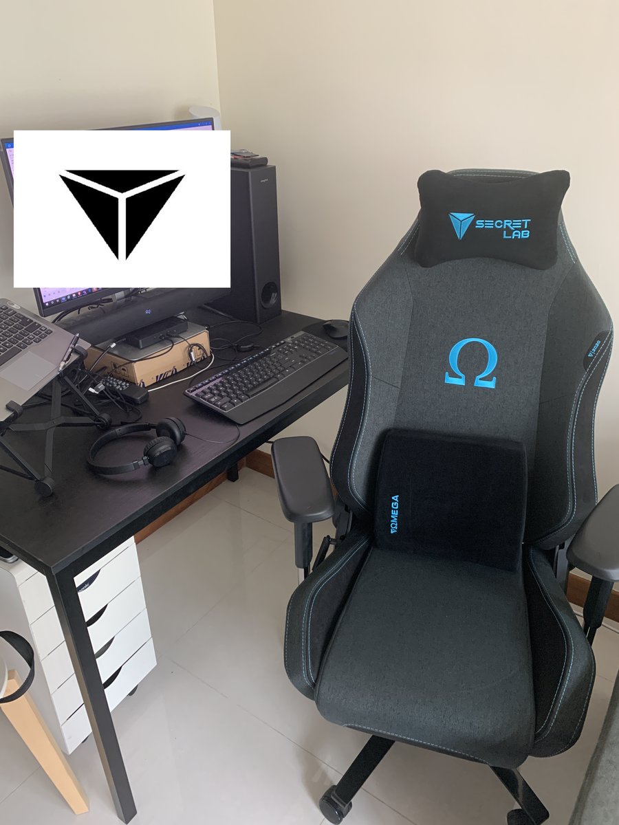 After a month of patiently waiting which felt like years..it has finally arrived!! My throne of comfort #secretlab &amp; joy that makes working from home bearable~ :D