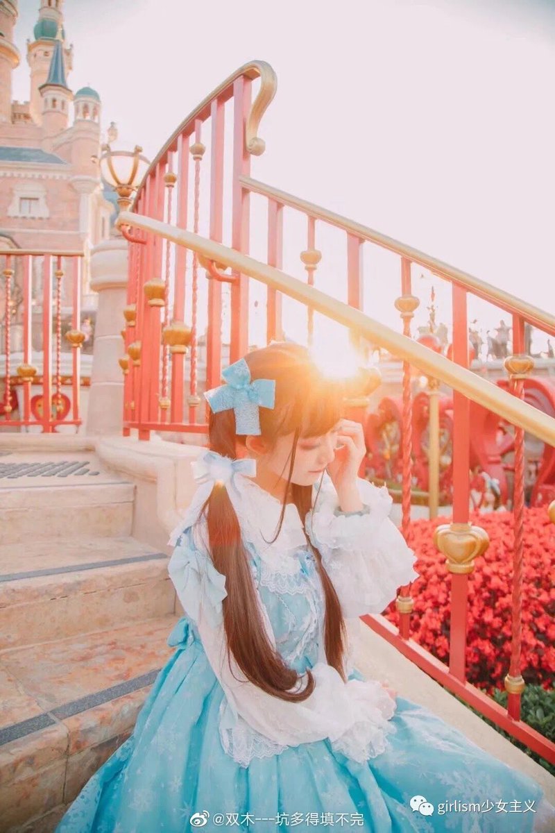 Girlism少女主義 夏のディズニー ロリータ 中国のロリータちゃんたちの可愛いディズニー写真を沢山掲載中 皆さんは どんな暑さ対策をしていますか 記事ではいくつかのオススメ暑さ対策も紹介しています ぜひご覧くださいませ Blog記事 Girlism少女主義 夏のディズニー ロリータ 中国のロリータちゃんたちの可愛いディズニー写真を沢山掲載中 皆さんは どんな暑さ対策をしていますか 記事ではいくつかのオススメ暑さ対策も紹介しています ぜひご覧くださいませ Blog記事