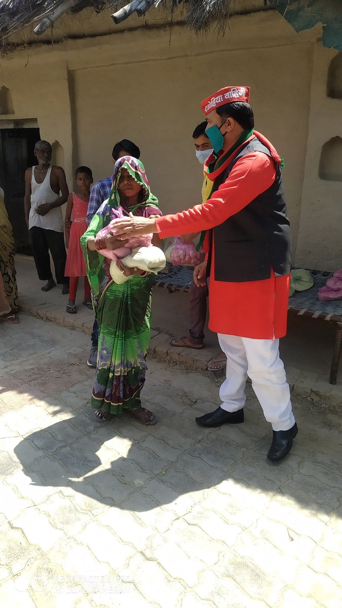 mohanlalgang's tweet photo. @yadavakhilesh https://t.co/mWMomfkA2B