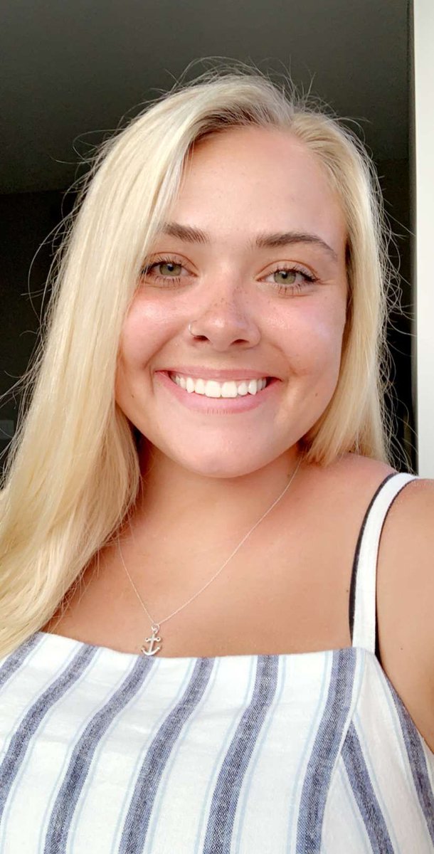 OliviaSue_10's tweet photo. Snap saw it first https://t.co/ySix2QD90s