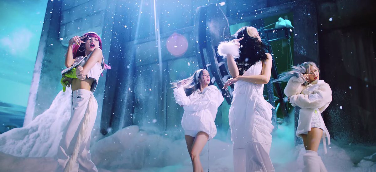 in chorus 1, they give off a wild, strong and fierce vibe like some lioness queens of the jungle. while in chorus 2, they give the "we're cool" vibe (in jisoo's voice: so cool )both scenes perfectly match the lyrics and choreo* to diss THAT PERSON of what they've become now
