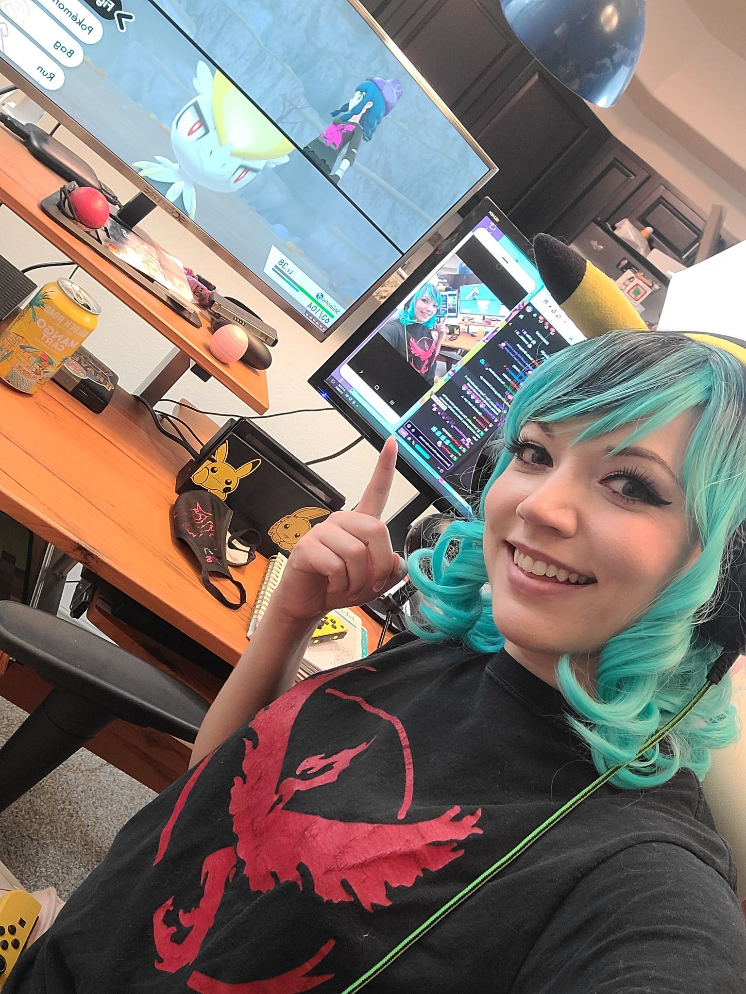 Boxbox Cosplay Riven and Live Stream 