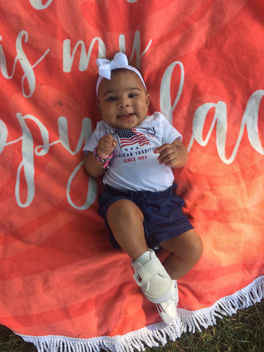 NazzyNoBasic's tweet image. My pretty little baby😍😩