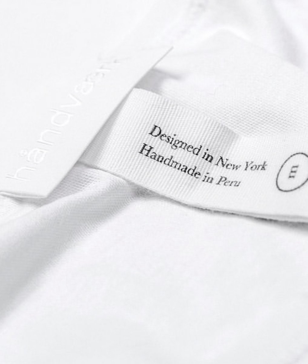 handvaerk's tweet photo. Branding elements.
#minimal #brandingelements #slowfashion #handcrafted #perfectbasics #handvaerk https://t.co/BO1d4aYX7J