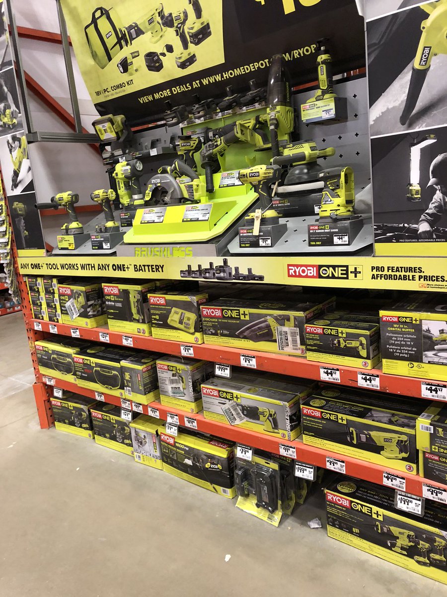 Nada73115116's tweet image. Perfect Bays!!! Great job Molla and Latifuh 🙌 Thanks for All you do #storerefresh #D278OrangeProud @CollazoH  @JDorseyTHD @AnyaeBell @MRiley07159067 @THDNuristani @THDWali @trendsetta_t @Purplelady4640 @HDSarah4640 @DillonBenner @ThdHenry @hickshayley6