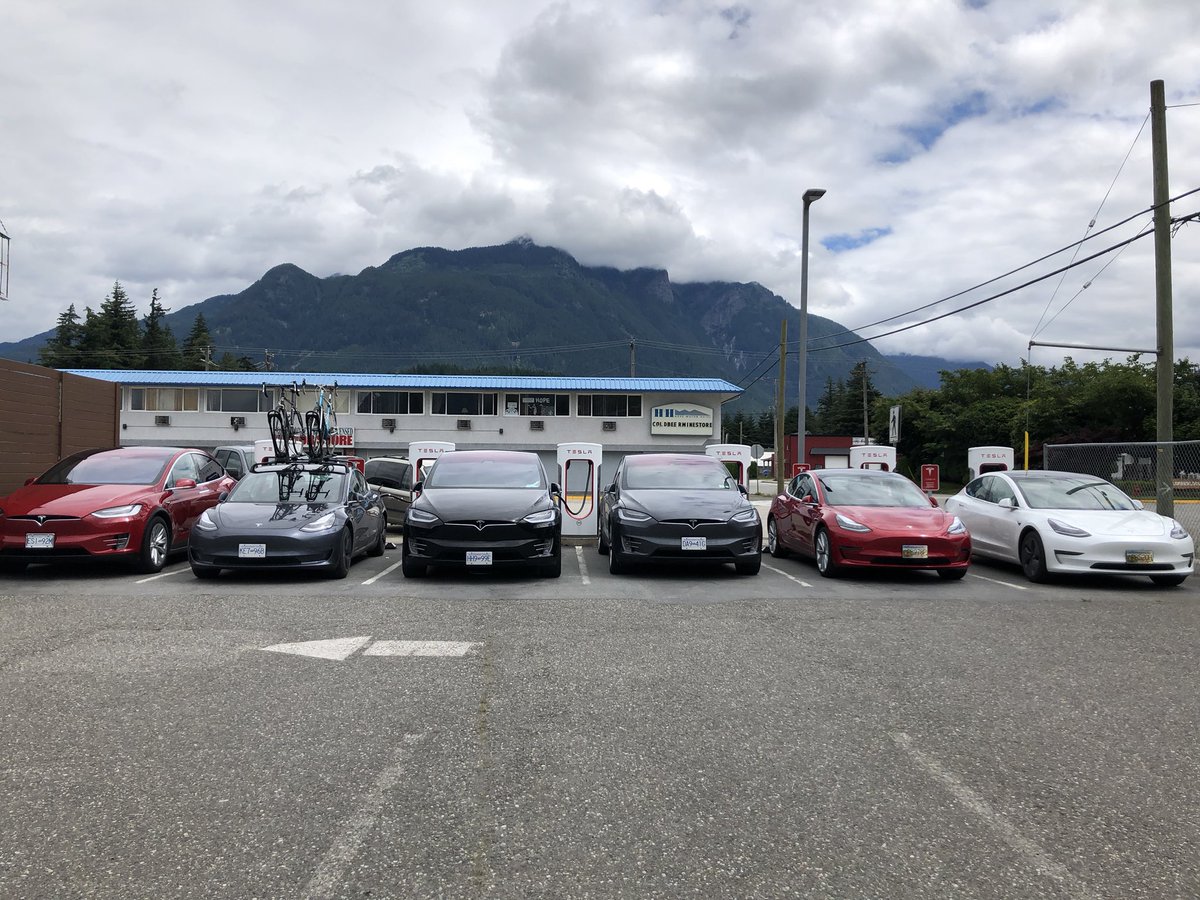 gord_newton's tweet photo. Good day traveling to #ylw in the @Tesla.  Stops in @HopeBCca @bluemoosehope for lunch and a charge and Merritt.  Arrive in @cityofkelowna with a stop at @HatchWines and @volcanichillswi. Great start to our #Okanagan adventure. https://t.co/b4YXySBmje