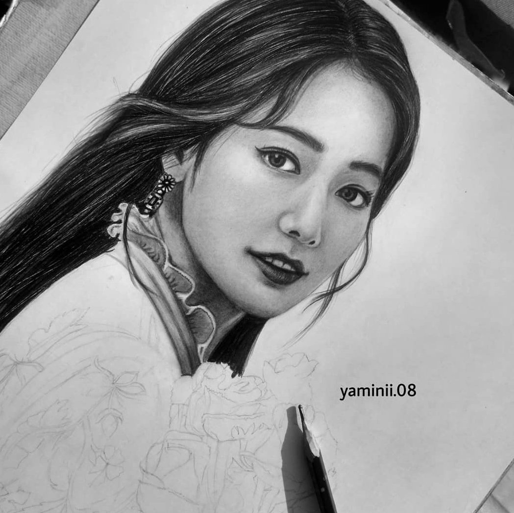 minoz_radha's tweet photo. A desi gal's art😗❤️
#ParkShinHye #hallyuqueen 
Crastgd https://t.co/9nn9h4TTYj