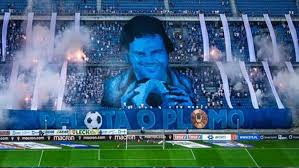 RED92cadadiamas's tweet photo. ❗🇵🇱⚽️👉#Polonia | #Futbol | #EscobarPresente
Pablo Escobar presente en un partido de fútbol 

https://t.co/35rQpAXwqj https://t.co/TigXDoAYQa