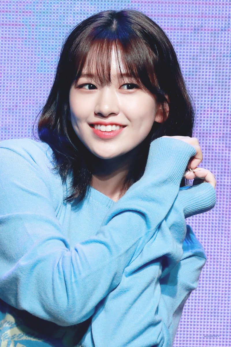 Yujin's turn reaching certain peaks of happiness// a devastating thread yet again (for me);Blessing you with this kid's beautiful smile (and dimples)  https://twitter.com/wonyuluv/status/1280945997967843328