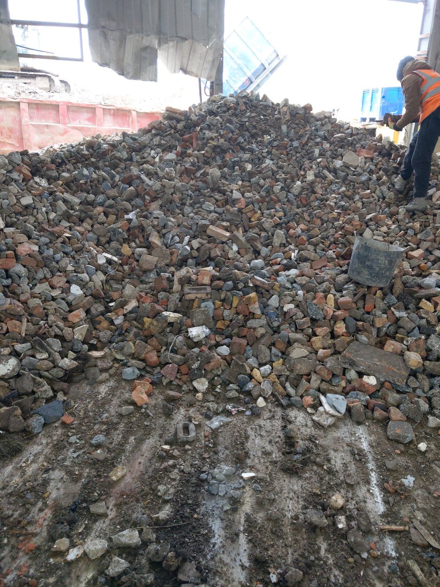 BKSKIPHIRE's tweet photo. We have crushed concrete available from £110 per load. Delivered to site.  Call while stocks last 
02084627777
https://t.co/ouPwXoappi
#skiphire 
#grabhire 
#6f2 
#recycling 
#wastemanagement https://t.co/o5qM49pdgA