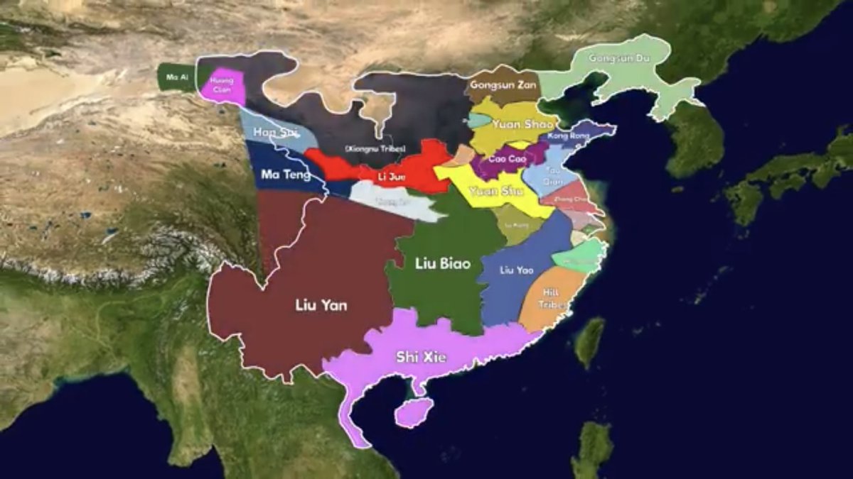 Karena Dinasti Han melemah, para warlord ini mulai memiliki daerah kekuasan masing-masing dan saling berperang untuk merebut daerah warlord lainnya.Peperangan dan ekspansi terjadi selama beberapa tahun.