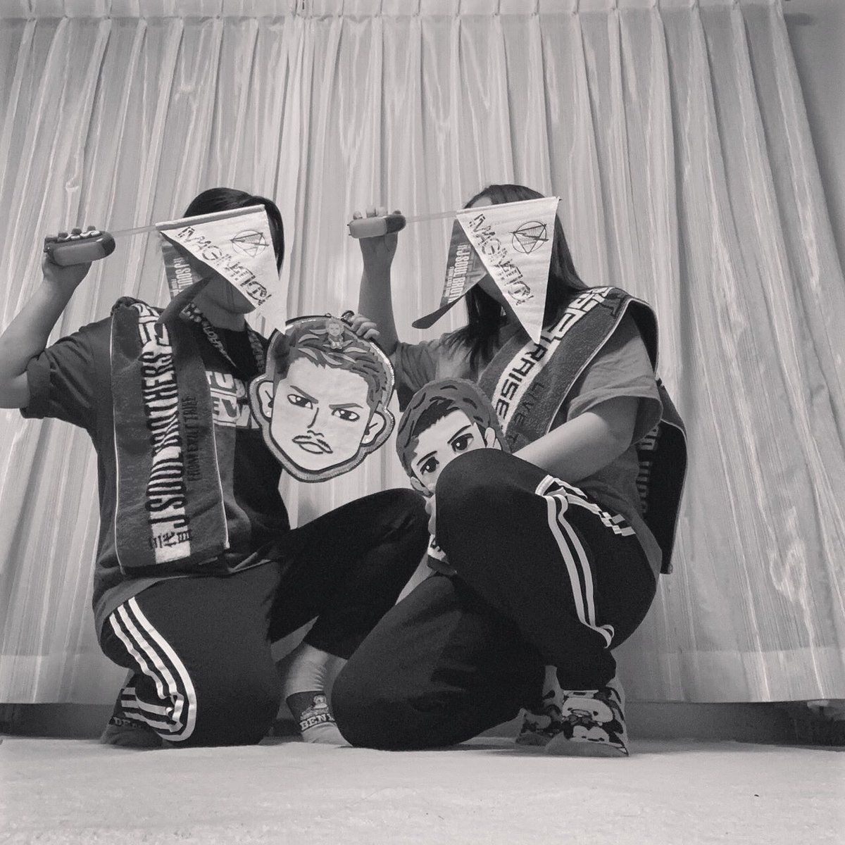 MR08180902's tweet photo. 楽しかったなぁぁぁ🕺🕺
隆二MCたいへんよくできました💮
#三代目JSOULBROTHERS 
#LIVEONLINE 
#でっけぇおにぎり 
#直己無双 https://t.co/b7cfPLKxiY