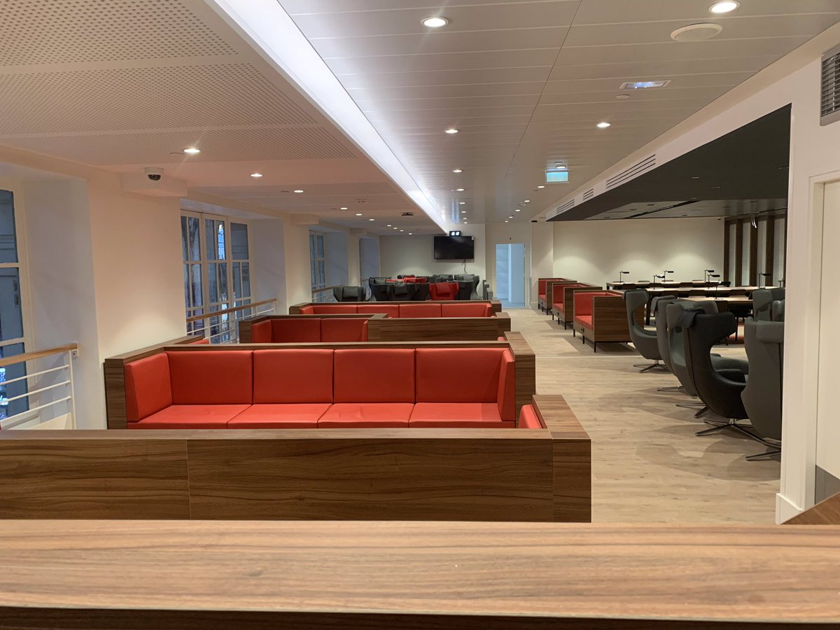 jeromelaffon's tweet photo. 📣 Ouverture ce jour du nouveau salon #GrandVoyageur à Paris Gare de Lyon. Confort, design, calme, et toutes les attentions pour travailler ou se détendre dans les meilleures conditions @franckbenoit91 @alainkrakovitch https://t.co/HKZd3u20lw
