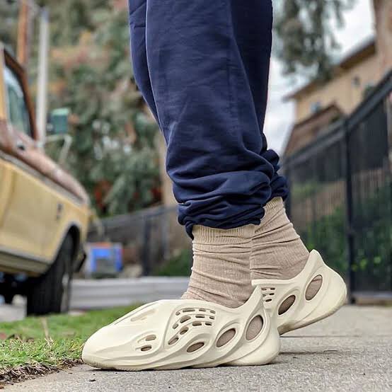 yeezy foam runner 13