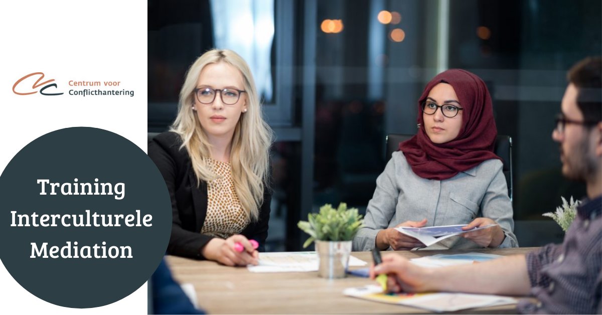 In september keert de #training Interculturele #Mediator terug! Trainers Linda Reijerkerk en Ali al Hadaui leren je alles over het professioneel begeleiden van cliënten uit verschillende culturen. Klik hier: https://t.co/BKvxcWv7xp #mediation #conflictbemiddeling https://t.co/JDKNWP1Wk1
