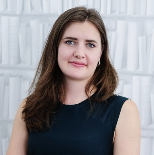 GenderFinance's tweet photo. Read our interview with Jade Grandin de l’Eprevier – Journalist at l’Opinion for our Gender &amp; Finance Portrait Series https://t.co/yBwhSo71wT https://t.co/HXH6BEb6V3