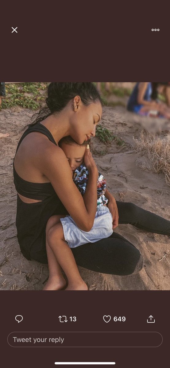 nigerian1001's tweet photo. They need to continue looking for Naya Rivera. Do not stop looking; and for people saying she committed suicide... she would never leave her son. Authorities need to find her. The fact that they just dismiss black women is disheartening #nayarivera https://t.co/Yzk5CAGPpG