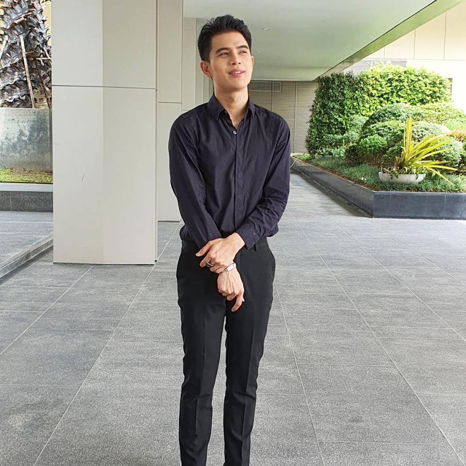 music_teambenz's tweet photo. คุยๆๆ กันหน่อย ตามทำเนียมปฎิบัติ 😁
#มูลนิธิต่อต้านการทุจริต
#การต่อต้านการทุจริต 
#ต่อต้านการทุจริต
#เบนซ์จิรโรจน์ 
#Benzji #Benzjiofficial https://t.co/f4kVtsL4jI