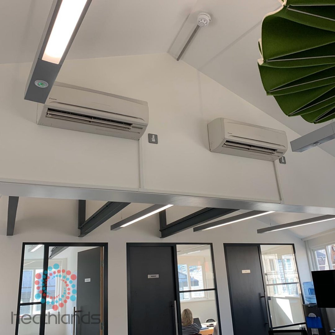HeathlandsHeat2's tweet photo. This is a commercial project that we have recently completed in Central London. Our client needed two AC Units installed in their office space. If you are looking to install air conditioning give us a call on 01252 645589. We would love to help 👍 https://t.co/yLP3Q3TEVa