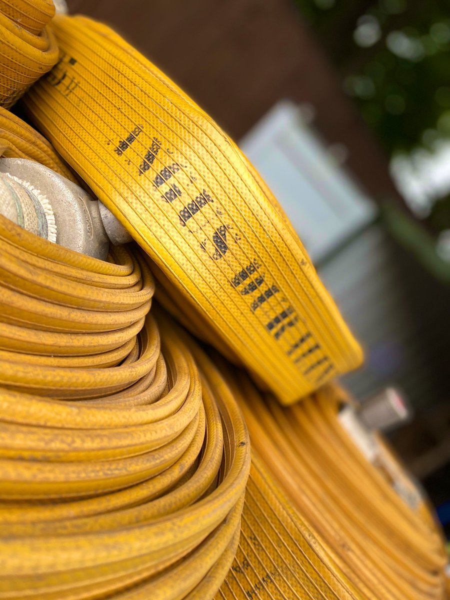 MawsleyEVS's tweet photo. Another busy day with a new pallet of hose arriving to add to our wide range of stock. 🚒 https://t.co/ANukyVuAfX