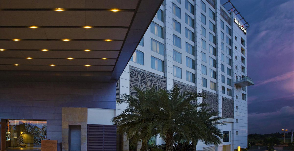 ashishktiwari's tweet photo. EXCLUSIVE: Accor's loss could be IHCL's gain: Erstwhile Swissôtel Kolkata likely to become a Taj hotel -- https://t.co/In5OZ8S4dH
#AccorHotels #IndianHotelsCompanyLtd #SwissotelKolkata #TajHotels #TataGroup #ManagementContract #LuxuryResorts #Sikkim #Darjeeling #WestBengal https://t.co/Bbr1ptDMdX