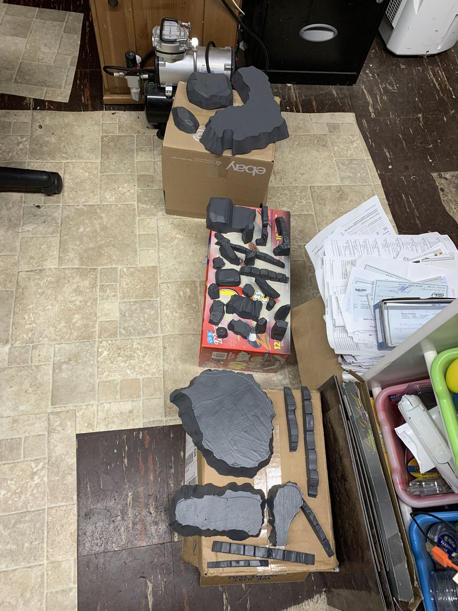diceofrdtable's tweet image. First coat of gray on the 5 boxes of #tableready terrain.