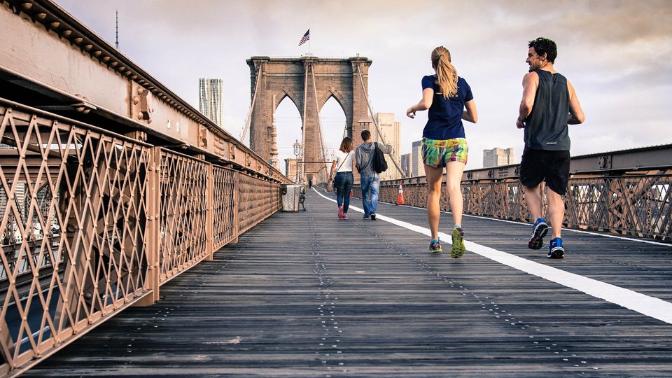 OptometryToday's tweet image. Need a reason to put on your running shoes? Scientists have highlighted the protective effects of exercise on eye health. Perfect lunchtime reading. ow.ly/3LvZ30qXda5 #OT #ThursdayMotivation #ThursdayThoughts