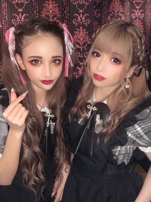 金しか勝たん😇😇😇😇 https://t.co/sqekRlebNF<a href="/tag/%E3%81%84%E3%81%84%E6%B3%A2%E3%81%AE%E3%81%A3%E3%81%A6%E3%82%93%E3%81%AD"class="tags"><span>#いい波のってんね</span></a>