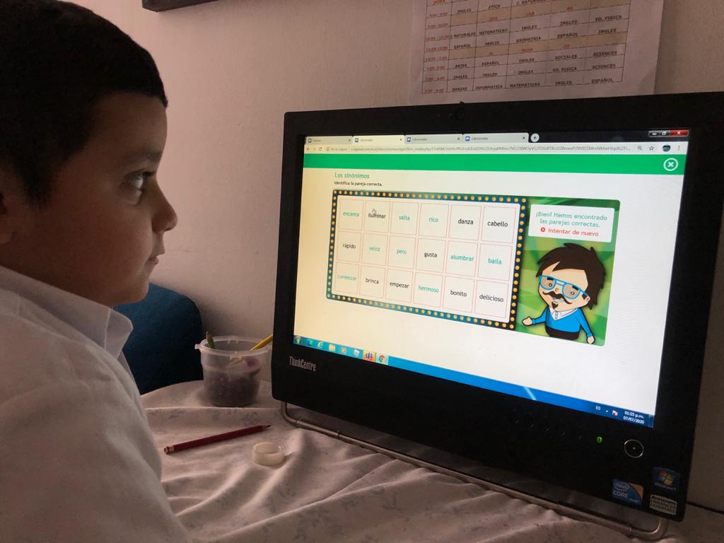 elgaconny11's tweet photo. Día a día crecen en cuerpo, alma, Espíritu y conocimiento. Los niños unos guerreros. #losmejores #colegiomilitarcaldas #somosunafamilia #tenjo #somosunequipo #lafuerzadelamor https://t.co/Seski2lJUZ